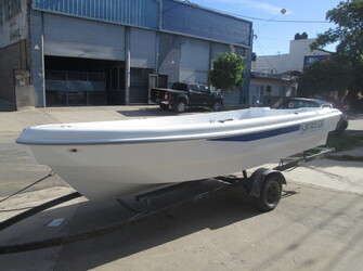 Albatros 530 Base